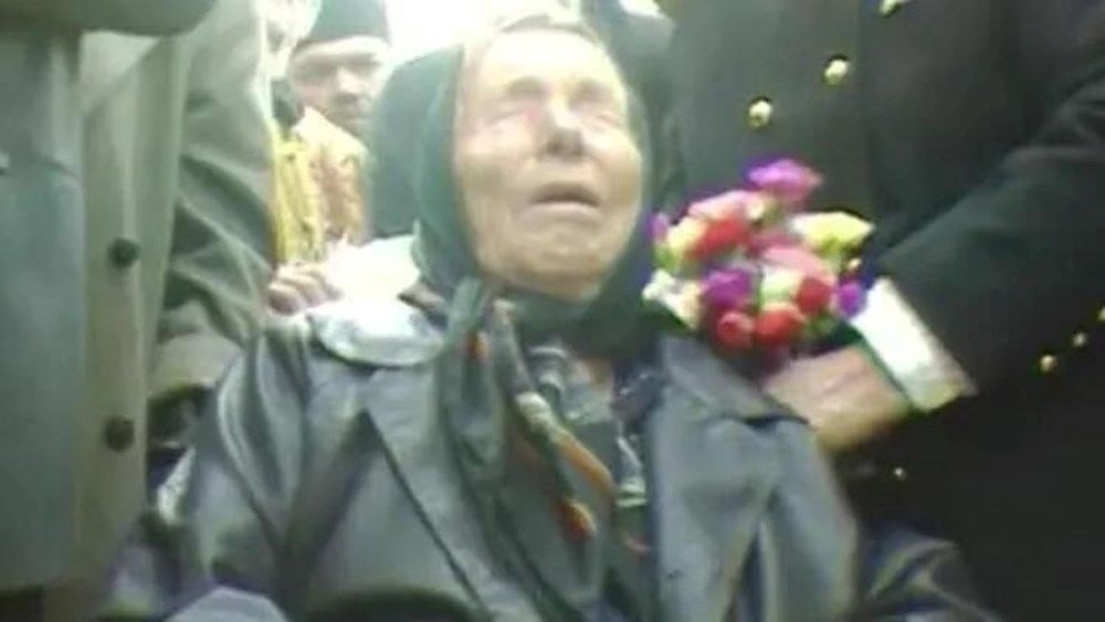 Baba Vanga ve Kehanetleri 7 Mitolojiler.com Baba Vanga'nın 2023 kehanetleri: Nükleer bir felaket yaşanacak - 1
