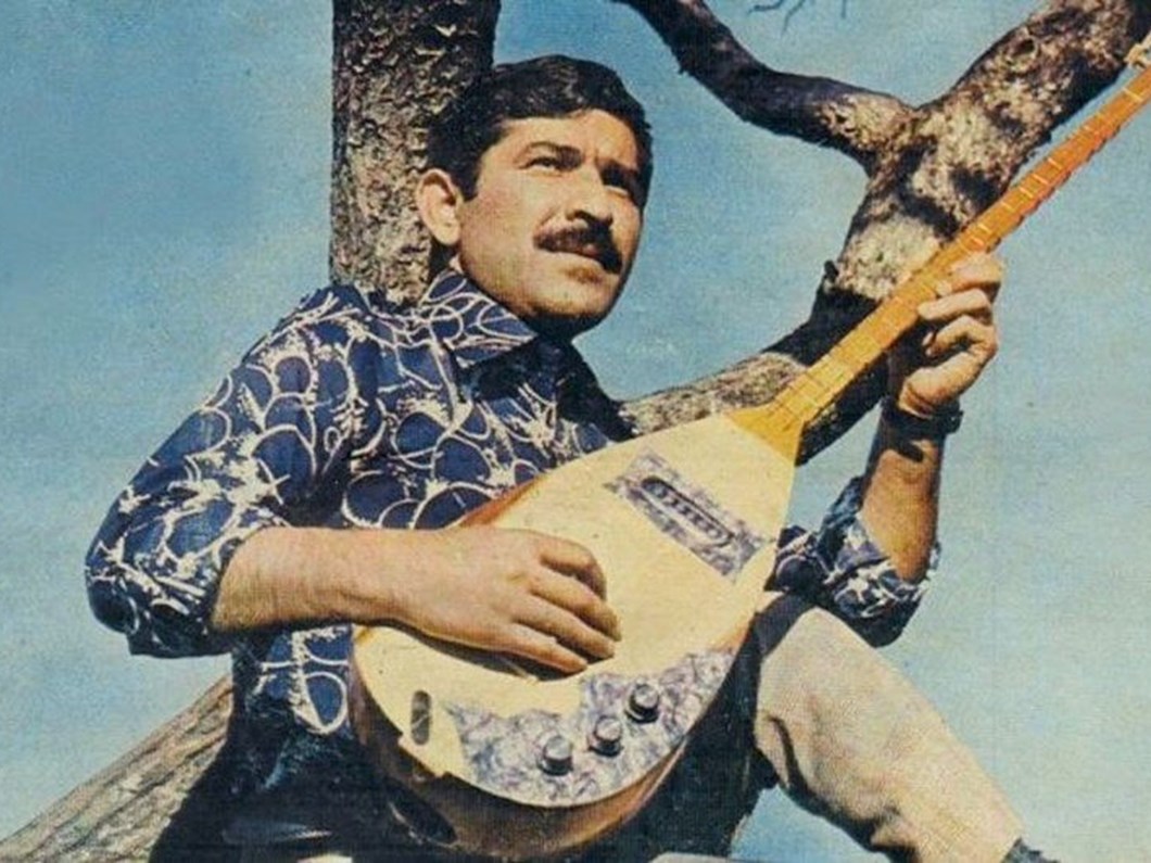 Bir Mirasın Elçileri: Türk Halk Müziğinin Unutulmaz 10 Sanatçısı 12 Halk ozanı Aşık Mahzuni Şerif'in vefatının üzerinden 20 yıl geçti | N-Life