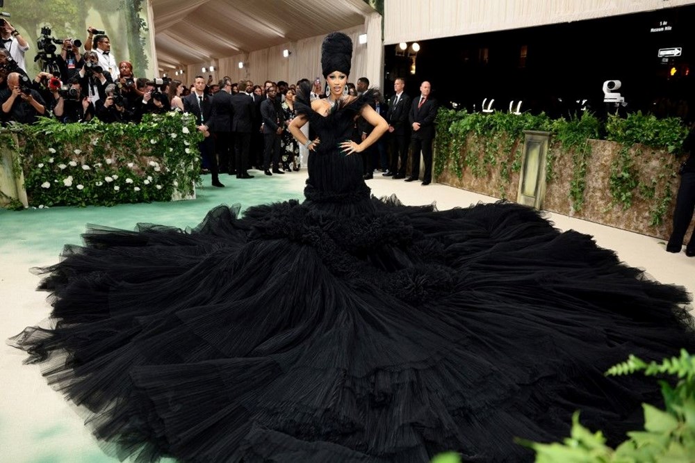 Lady Gaga: Met Gala'ya gitsem bunu giyerdim - 7