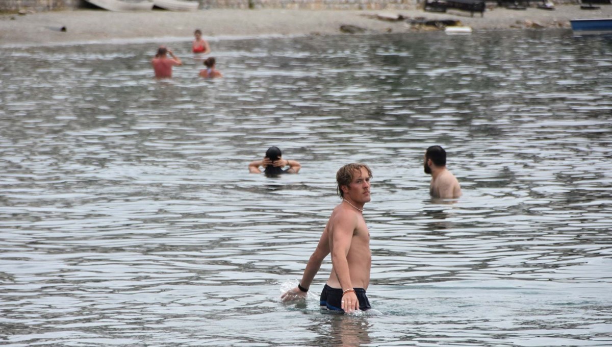 Bodrum'da hava sıcaklığı 36 dereceye ulaştı