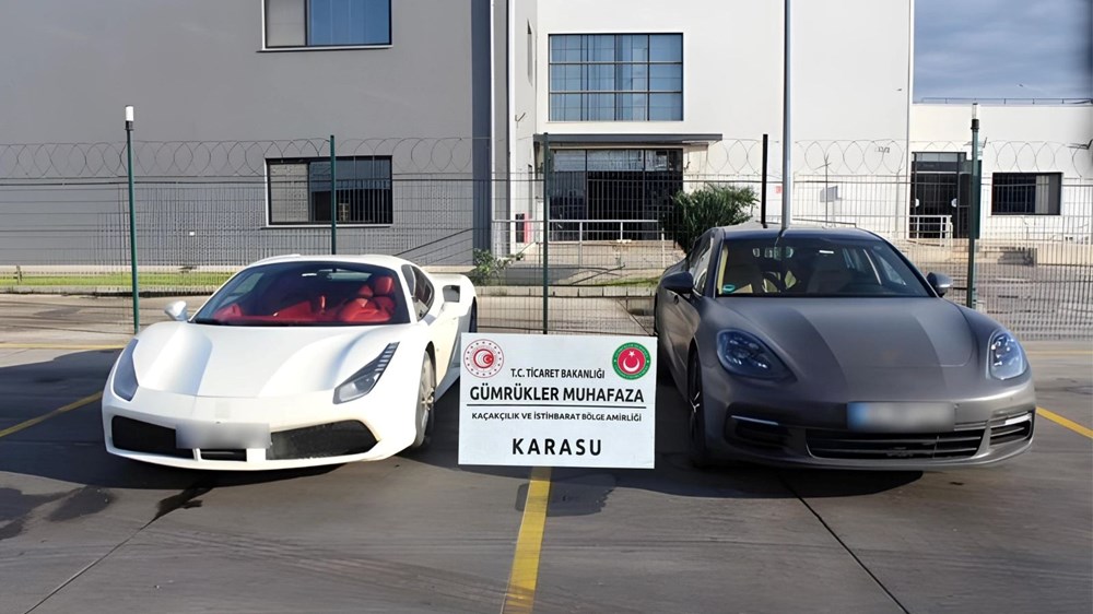 Gümrüklerde lüks araç operasyonu: 445 milyon TL değerinde 49 araca el konuldu - 4