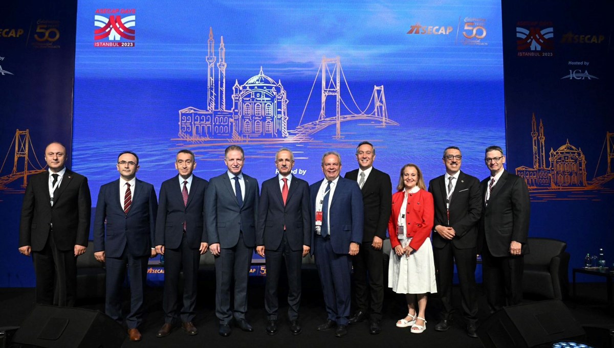 Ulaşımda hedef yeşil dönüşüm ve sıfır emisyon Ulaşımda hedef yeşil dönüşüm ve sıfır emisyon