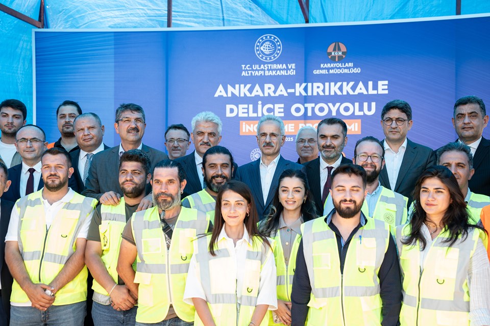 Bakan Uraloğlu'ndan şantiye ziyareti - 1