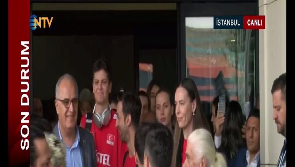 Avrupa Şampiyonu Filenin Sultanları Türkiye'de