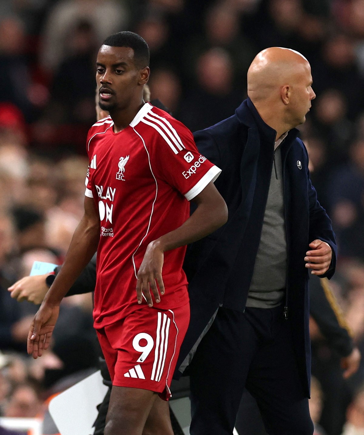 Liverpool, yaz transfer döneminde Alexander Isak ve Florian Wirtz için toplamda 270 milyon euro ödemişti.