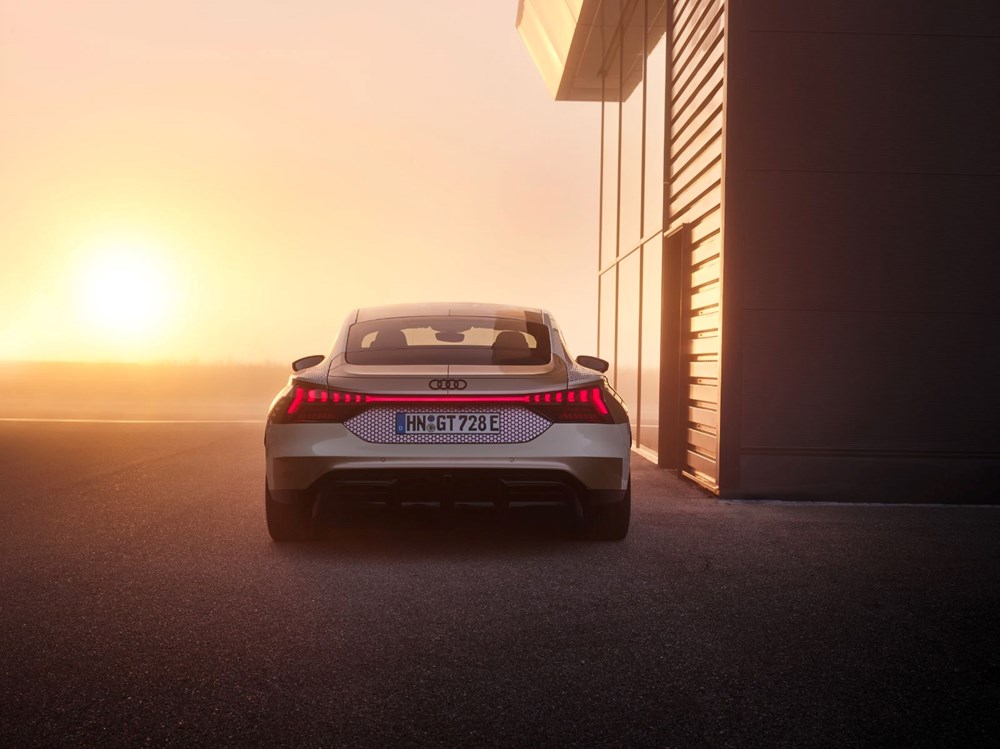 Audi e-tron GT yenileniyor: Ön gösterim yapıldı - 10