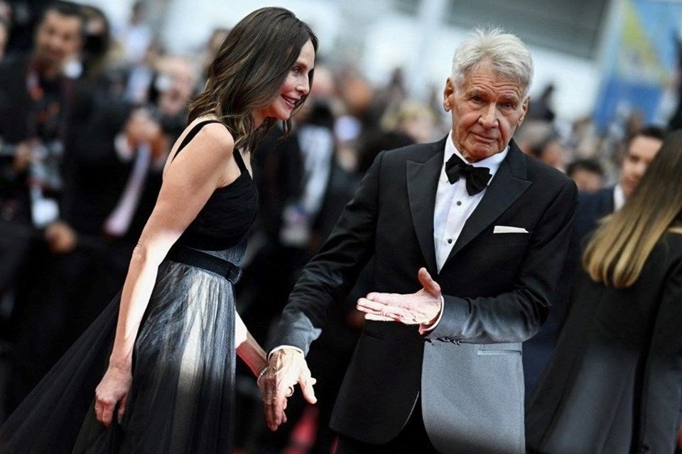 Harrison Ford emekli olmaya niyeti olmadığını söyledi - 1