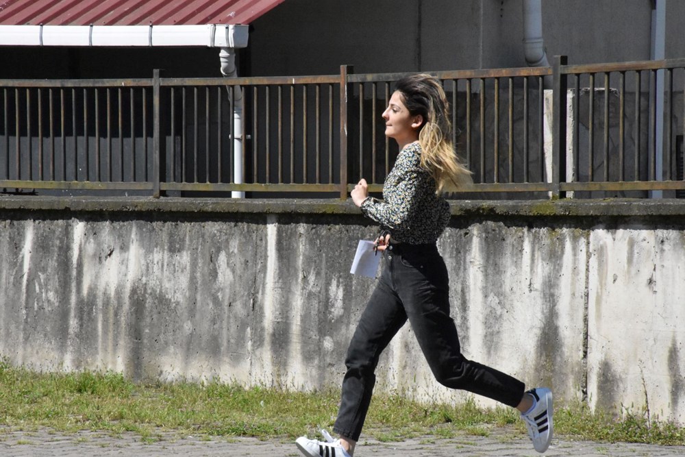 YKS'de ilk oturum (TYT) sona erdi: Sınava geç kalanların hayalleri yıkıldı! - 8