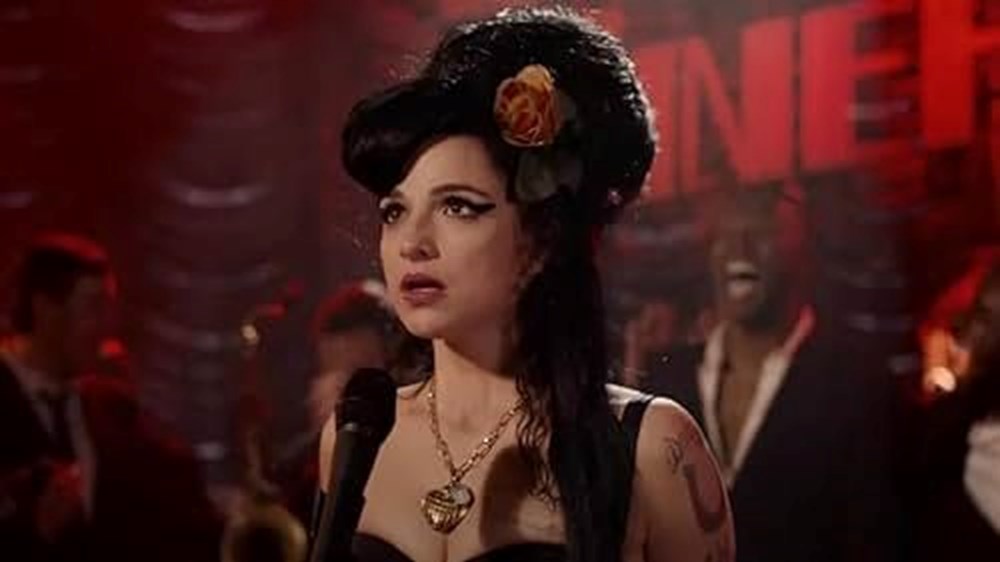 "Bu filmi çekenler tutuklansın!" Amy Winehouse filmi topa tutuldu - 4