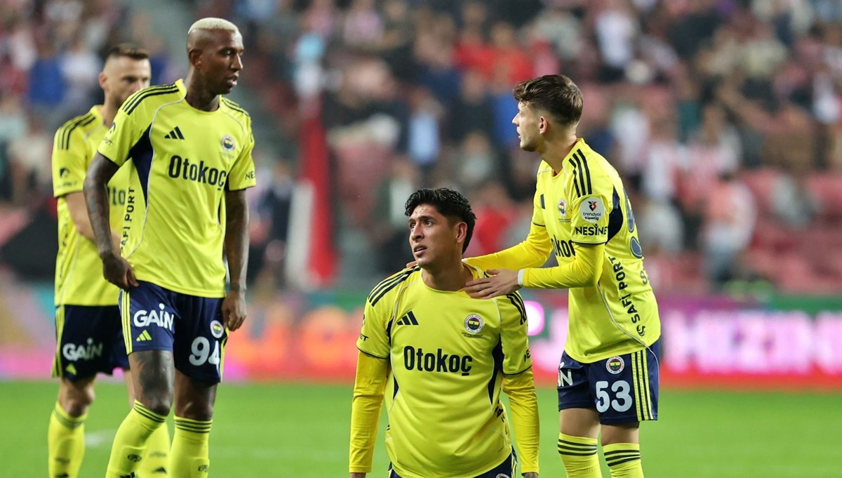 Fenerbahçe-Fatih Karagümrük maçı ne zaman, saat kaçta ve hangi kanalda? Fenerbahçe 3 puan için sahada