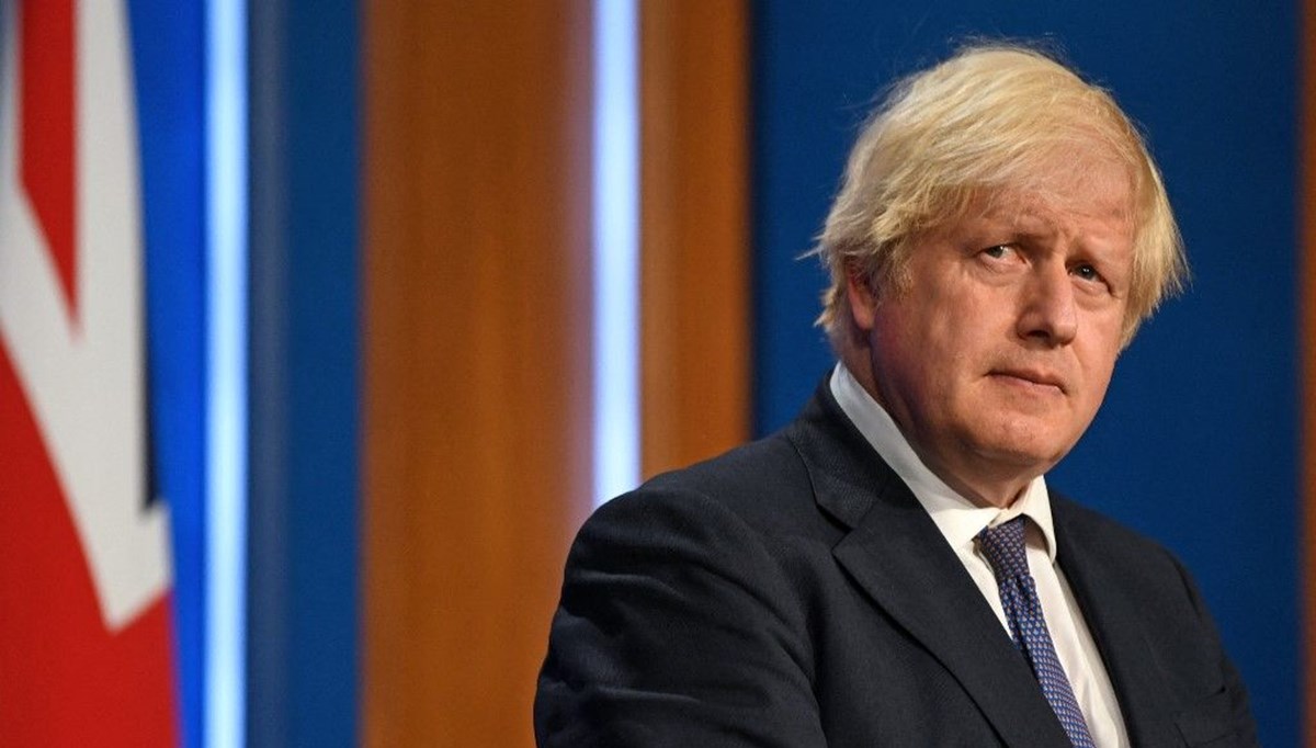 Boris Johnson'ın kızı Lara model oldu