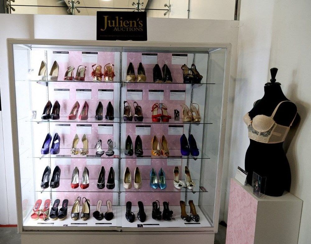 Amy Winehouse'un son konserinde giydiği elbiseye rekor fiyat - 6