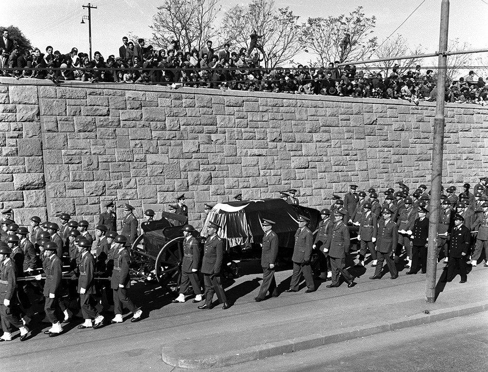 ataturk un son yolculugu 1938 den 1953 e