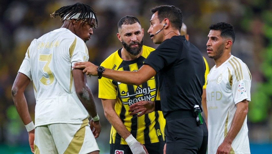 Fenerbahçe ve Galatasaray transferde yine karşı karşıya: Suudi Arabistan'dan İstanbul'un hangi yakasına gelecek?