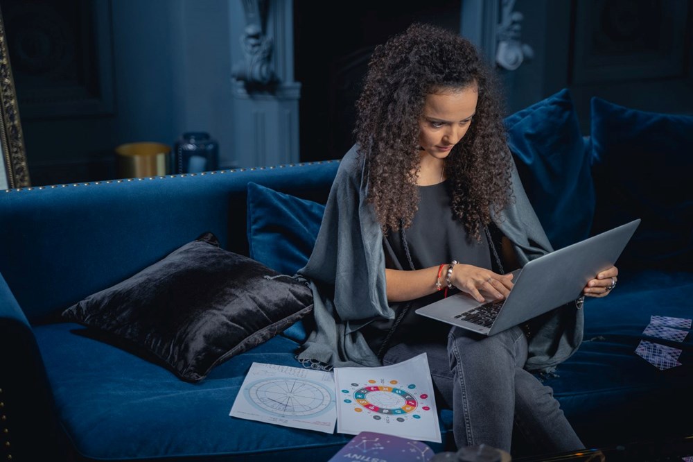 Bilim insanları açıkladı: Astroloji ile burçlara inananlar narsist ve daha az zeki - 2