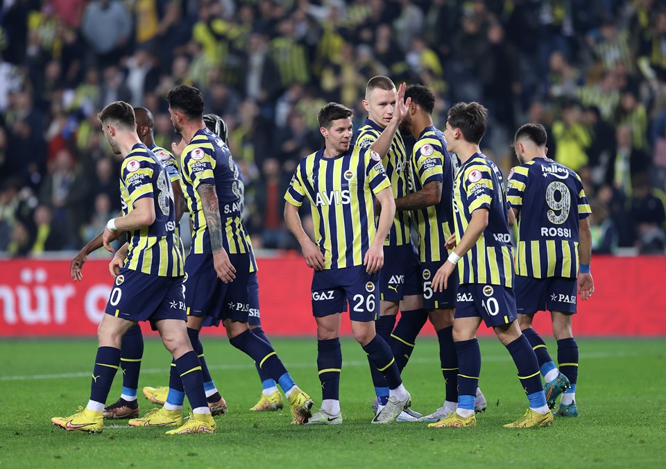 SON DAKİKA: Türkiye Kupası: Fenerbahçe 90'da turladı - 3