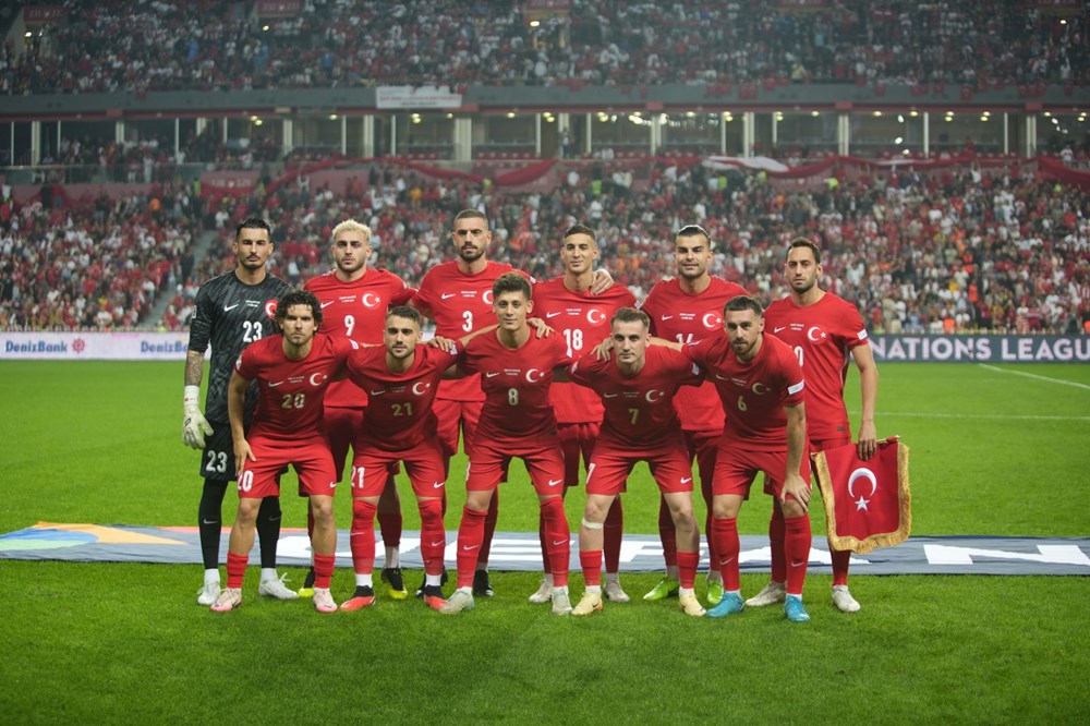 A Milli Takım, Karadağ'ı tek golle geçti: Liderliğini sürdürdü - 5