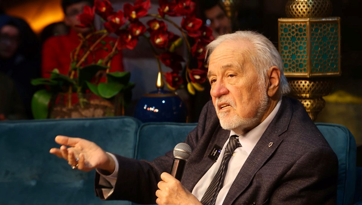 Prof. Dr. İlber Ortaylı: İstanbul çok kalabalıklaştı Prof. Dr. İlber Ortaylı: İstanbul çok kalabalıklaştı