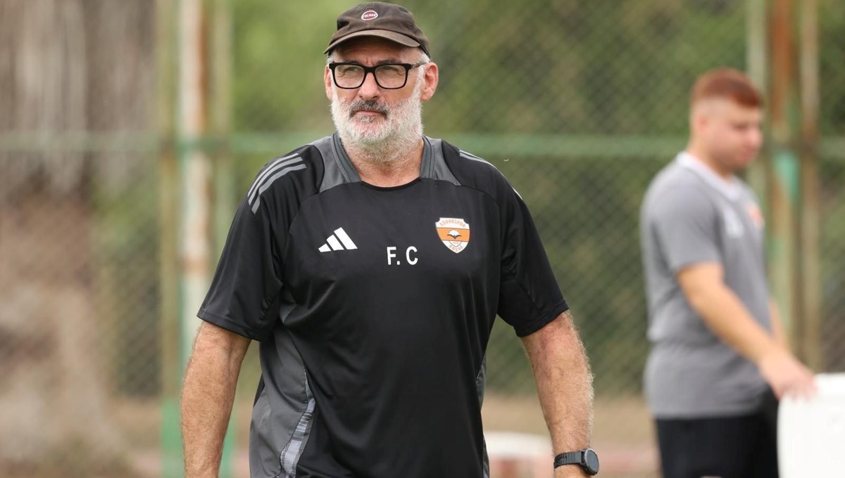 Adanaspor teknik sorumlu François Ciccolini ile yollarını ayırdı Adanaspor teknik sorumlu François Ciccolini ile yollarını ayırdı
