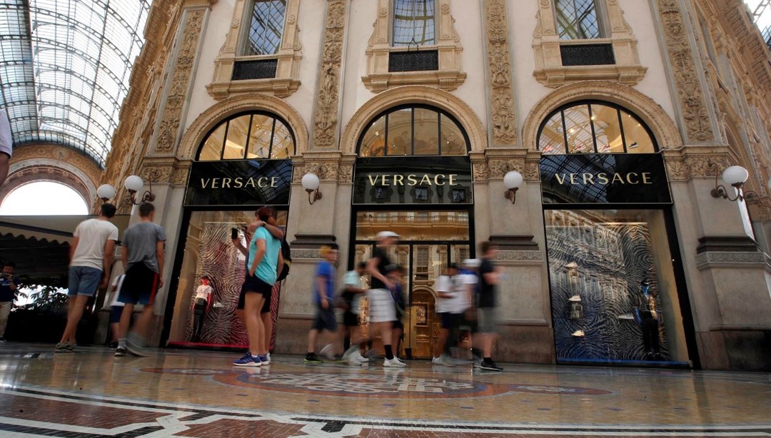 Versace�nin Türkiye�deki sahte ürün dramı Magazin