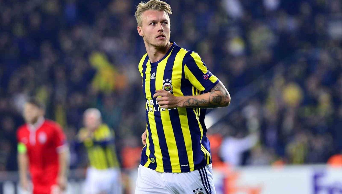 Eski Fenerbahçeli Simon Kjaer'den 35 yaşında futbola veda