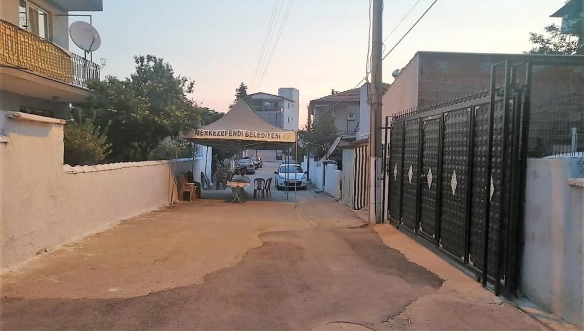 4 yaşındaki Aysima’nın feci ölümü (Monte ettirilmeyen demir kapı can aldı) 4 yaşındaki Aysima’nın feci ölümü (Monte ettirilmeyen demir kapı can aldı)