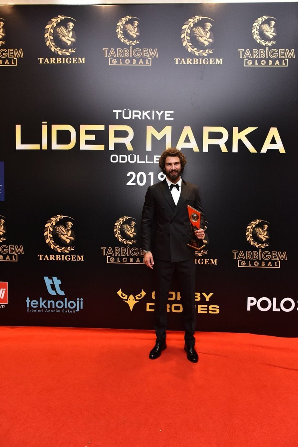 Yılın en iyi erkek oyuncusu Furkan Palalı oldu - 1