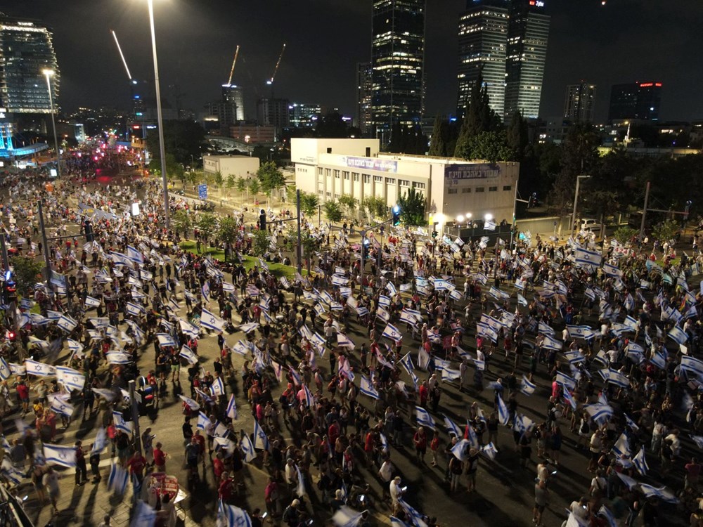 İsrail'de "yargı reformu" protestoları 34. haftada: Sembolik tabutlar dikkat çekti - 2