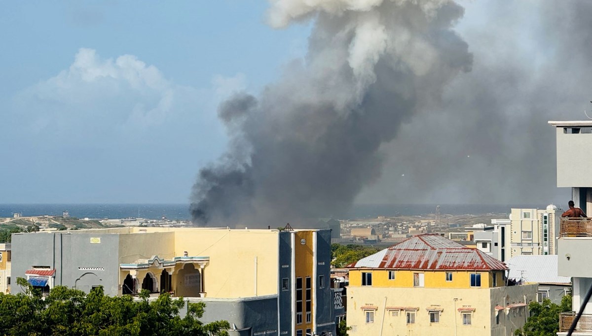 Somali'de askeri helikopter düştü