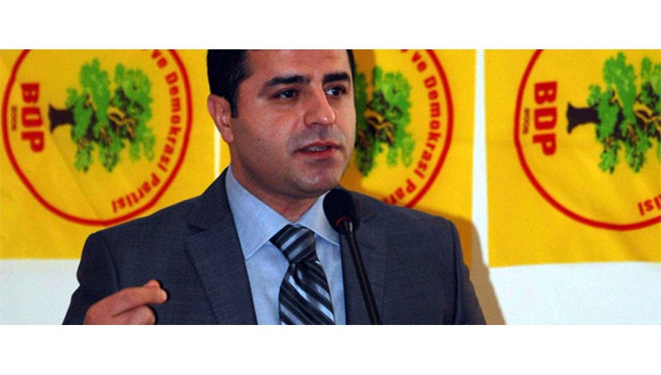 'Hükümet askeri seçeneği askıya aldık desin'