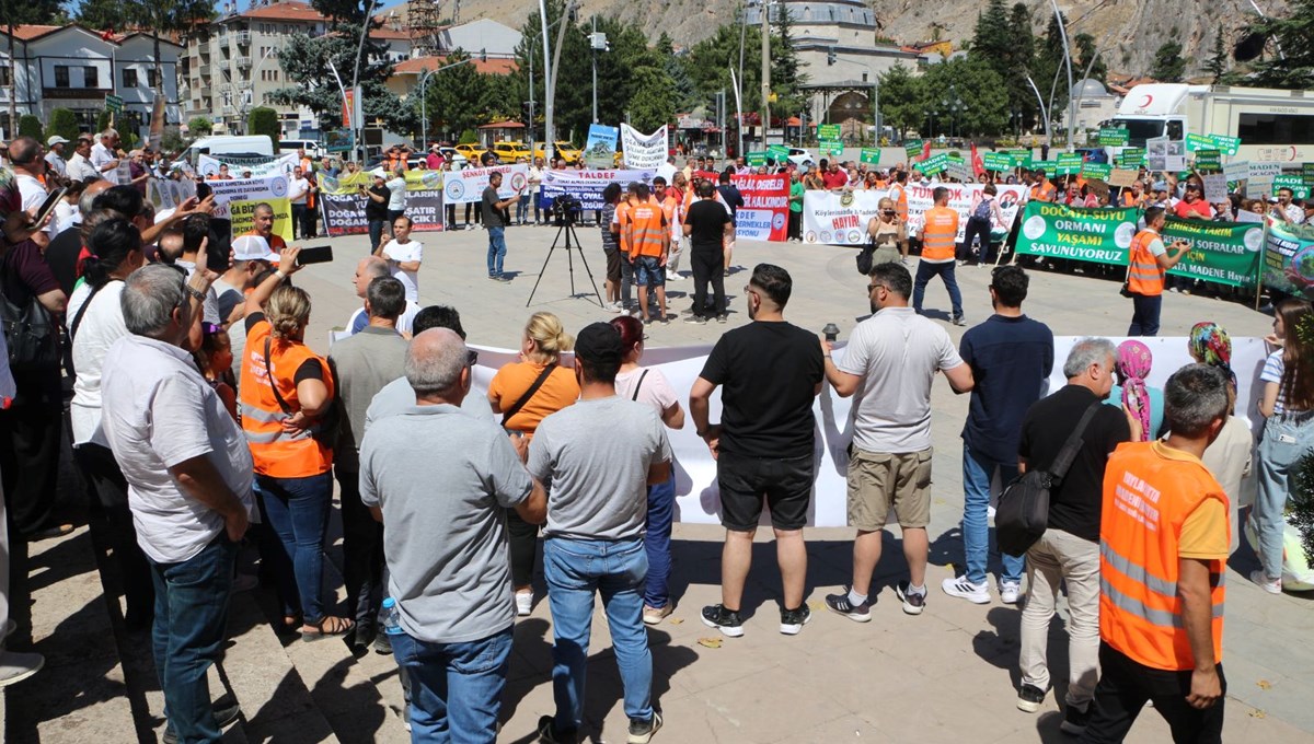 Tokat'taki köylülerden maden arama çalışmasına protesto