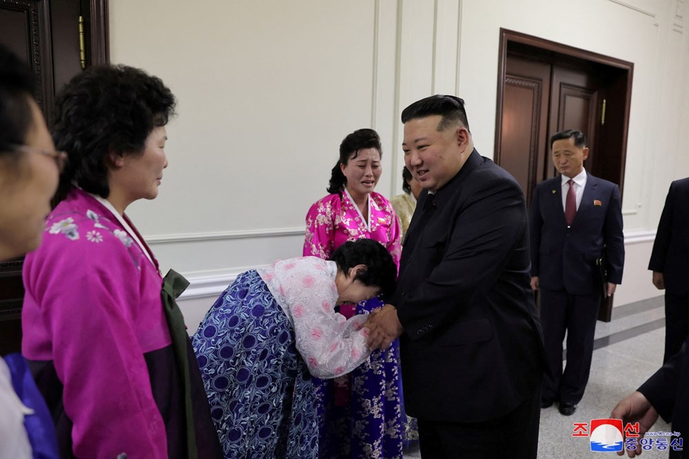 Kim Jong-un Kuzey Kore'deki düşük doğum oranları nedeniyle ağladı - 6