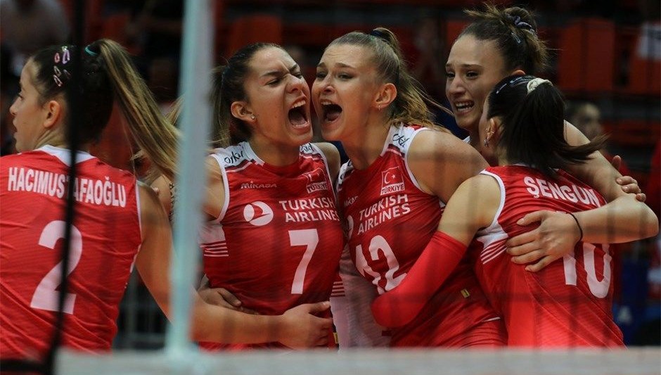 19 Yas Alti Genc Kiz Voleybol Milli Takimi Avrupa Sampiyonasi Nda Adini Finale Yazdirdi Ntv