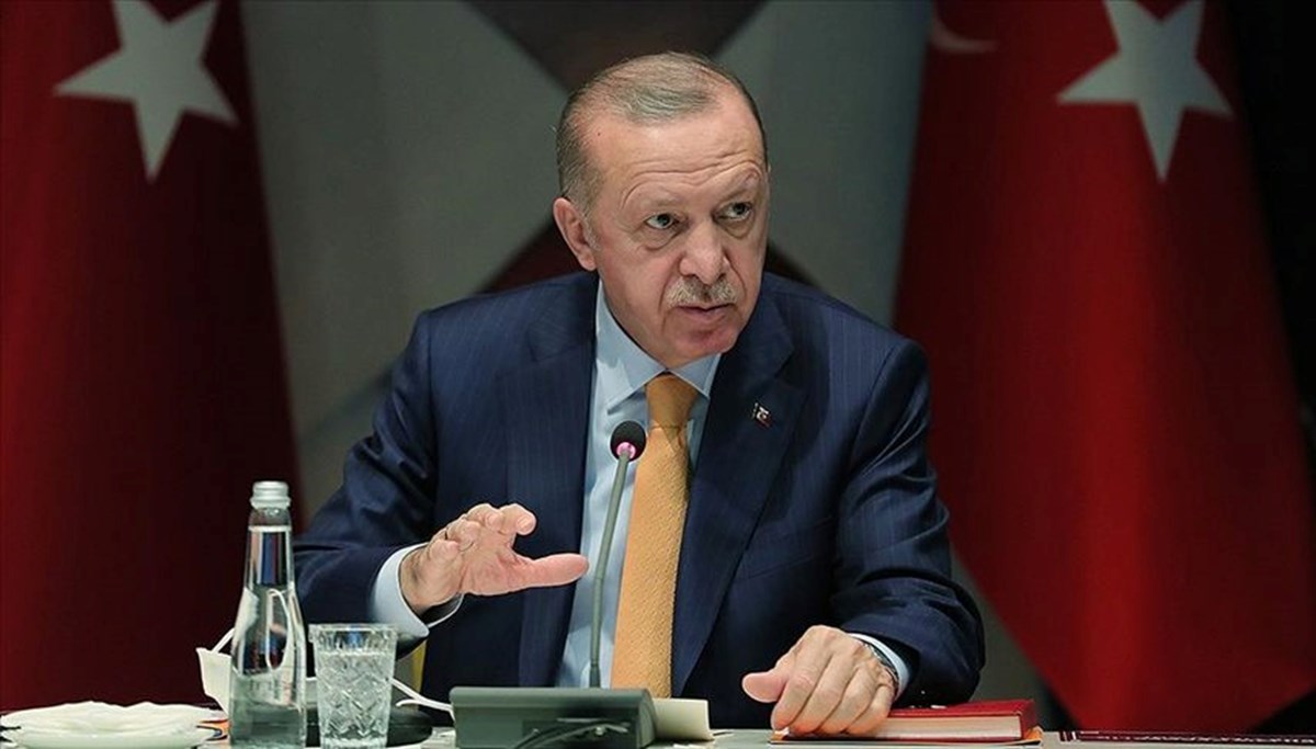 AK Parti'de bir ilk | Cumhurbaşkanı 3 ili teşkilata soracak AK Parti'de bir ilk | Cumhurbaşkanı 3 ili teşkilata soracak