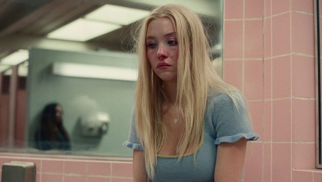 Sydney Sweeney, Euphoria setine geri döndü: "Ailemin yanına dönmek gibi"