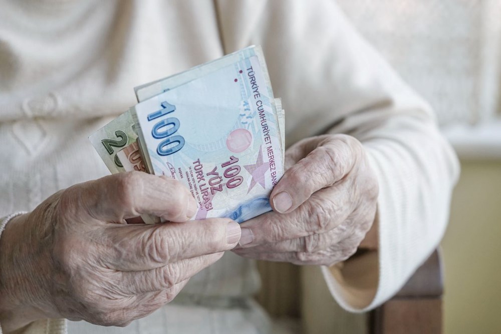 Emekli bayram ikramiyesi ne zaman yatacak? Gözler Bakanlıktan gelecek açıklamada - 2