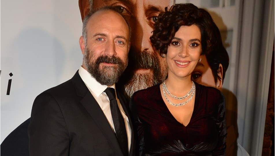 Bergüzar Korel Halit her şeyin olurunu bulur Magazin Haberleri NTV