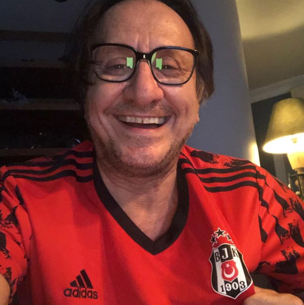 Ünlülerden Beşiktaş'ın şampiyonluk paylaşımları - 19