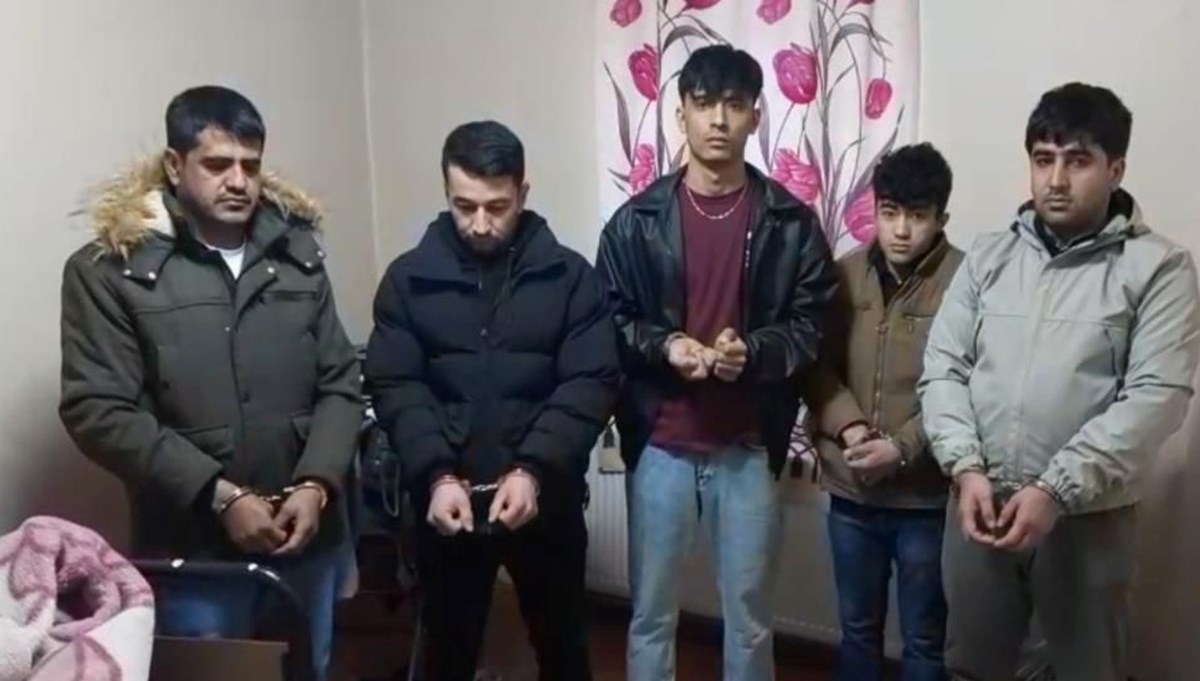 Bayburt'ta kaçak göçmenlere gözaltı Bayburt'ta kaçak göçmenlere gözaltı