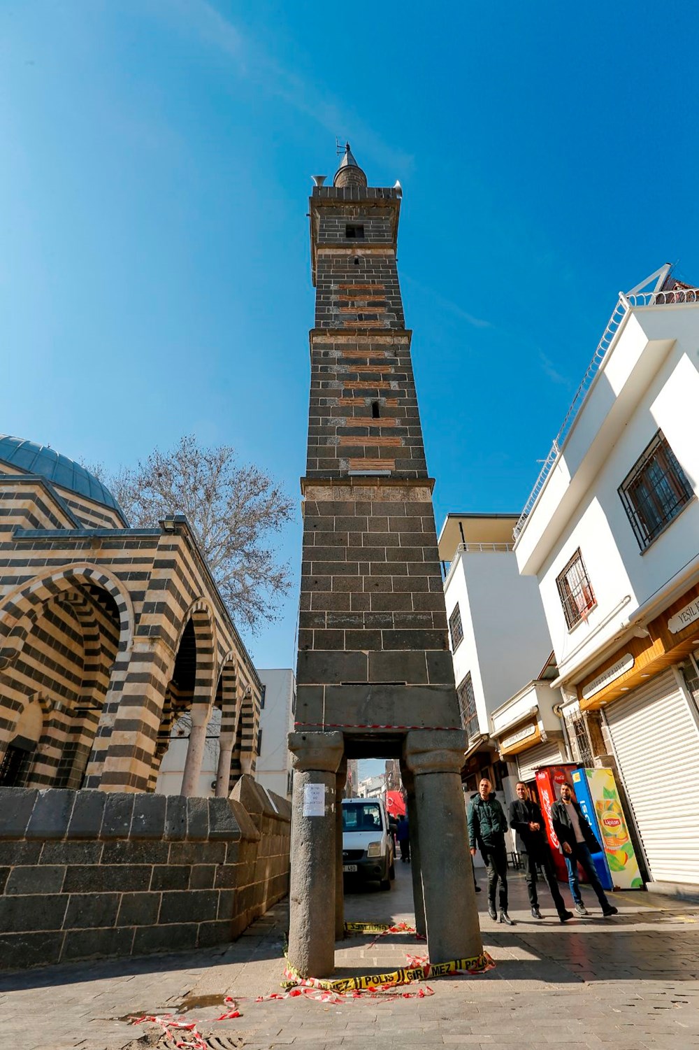 Diyarbakır'da tespit yapılan 606 tescilli yapıdan 4'ü ağır, 30'u ise orta hasarlı - 9