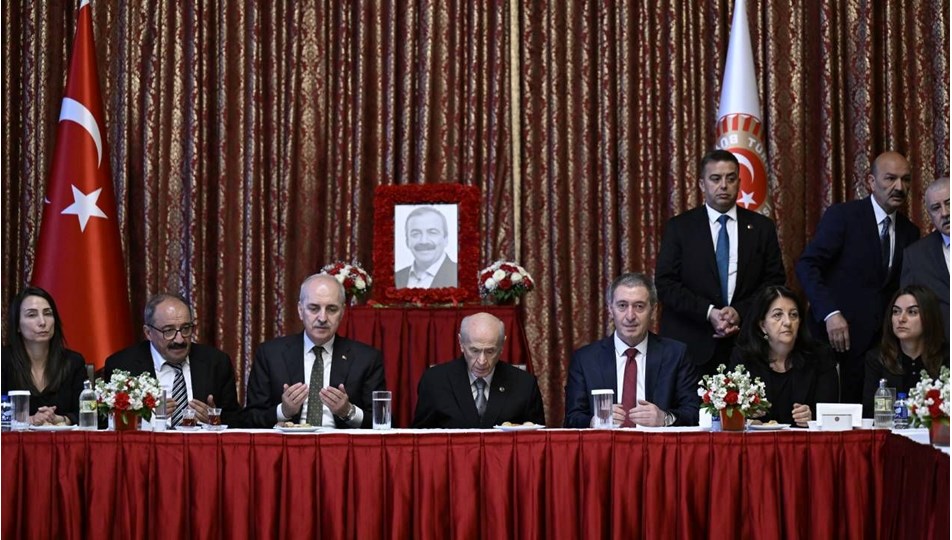 Devlet Bahçeli 99 gün sonra Meclis'te: Sırrı Süreyya Önder için yapılan törene katıldı