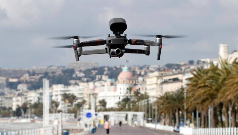 Paris'te polise 'drone' yasağı