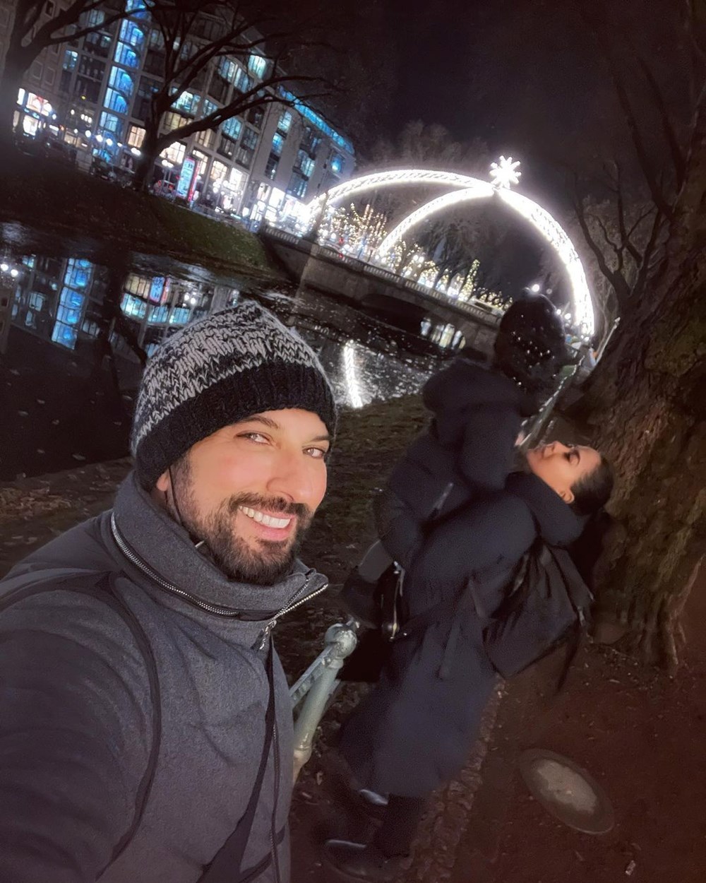 Tarkan ailesiyle yeni pozlarını paylaştı - 2