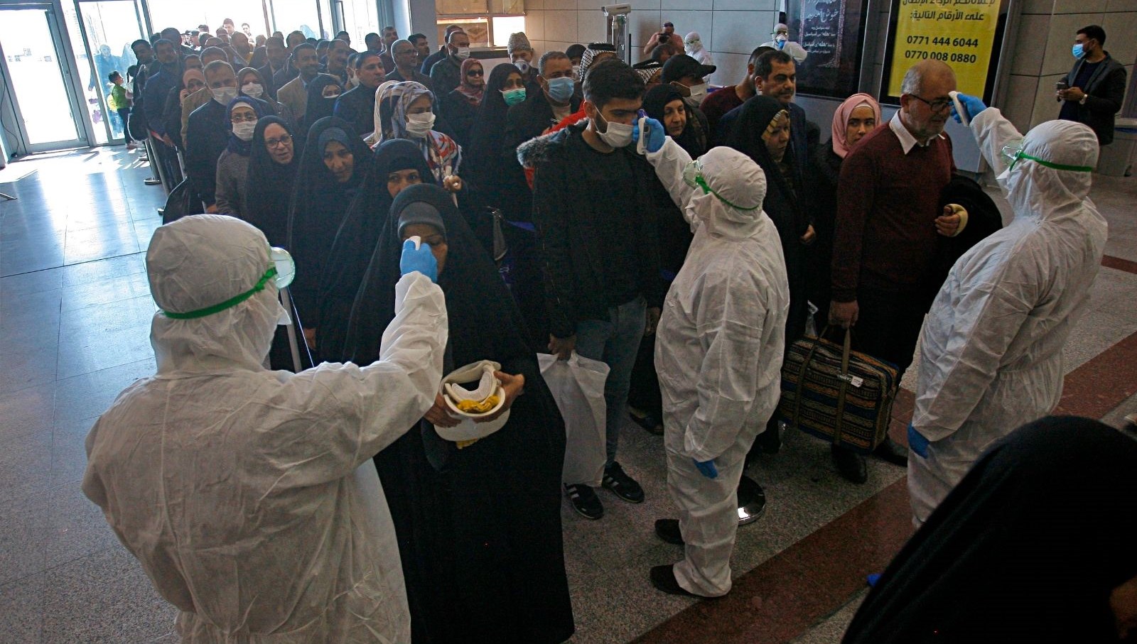 �ran'�n bir�ok eyaletinde Covid-19 nedeniyle e�itime ara verildi