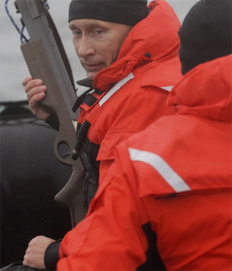 Putin gri balinanın peşinde - 1