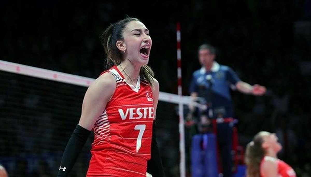 Milli voleybolcu Hande Baladın'a tehdit davasında yeni gelişme