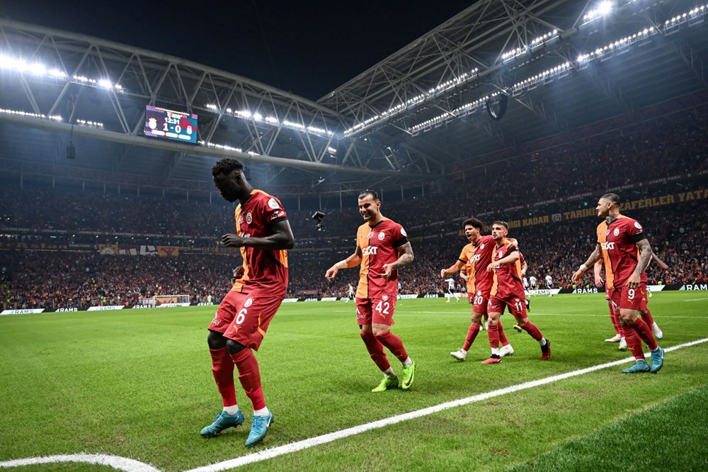 Derbide kazanan Galatasaray: Puan farkı 8'e çıktı - 6