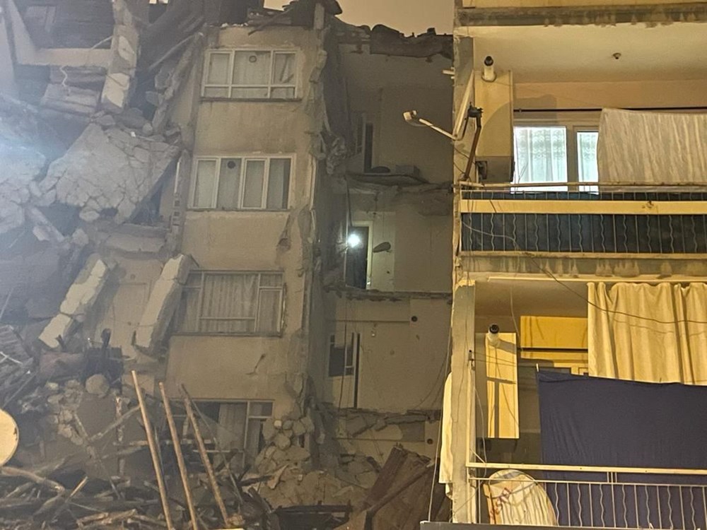 Türkiye yasta | Depremin vurduğu 10 ilden çarpıcı fotoğraflar... - 20