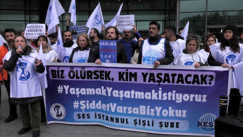 Şişli'de hasta yakınından sağlık çalışanına saldırı - 1