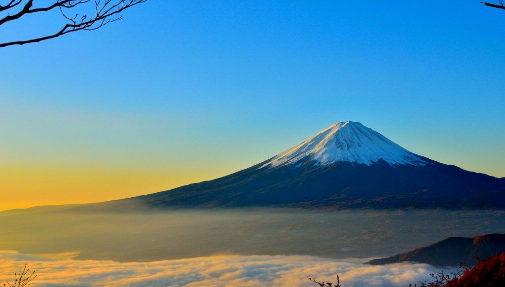 Fuji Dağı'nda rekor gecikme: Kar yağışı görülmedi!